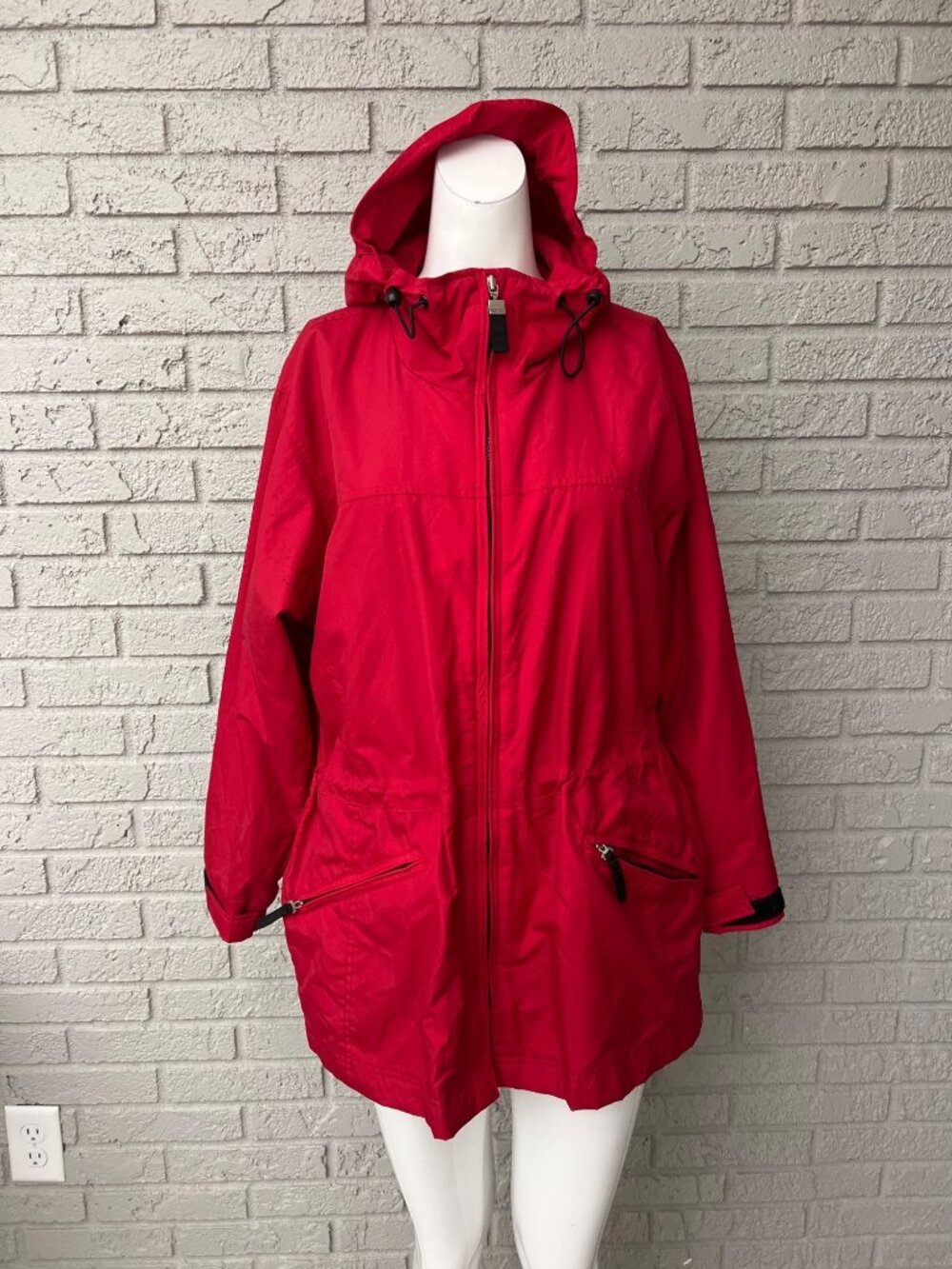Pacific Trail Women Red Hooded Windbreaker Coat Jacket Size SP